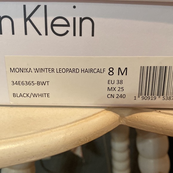Calvin Klein leopard print platform heels size 8 new in box - Picture 8 of 9